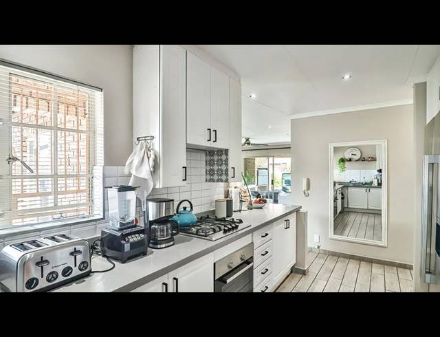 2 BEDROOM TOWNHOUSE FOR SALE IN HIGHVELD